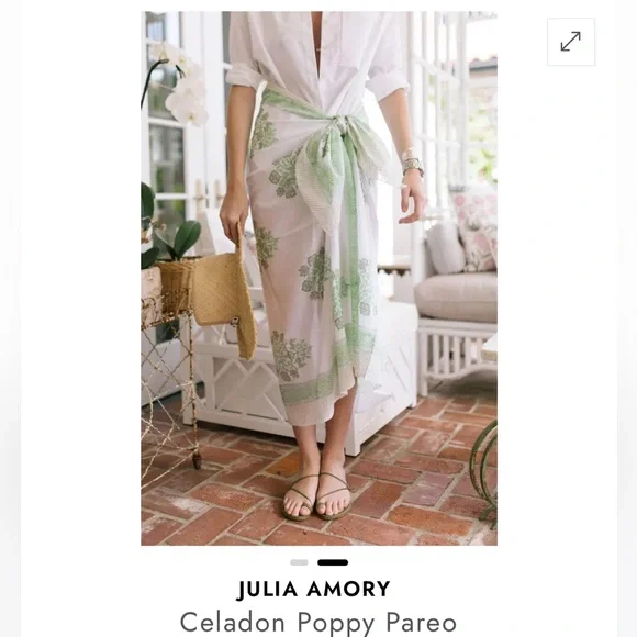 Julia Amory Celadon Pareo - Picture 6 of 12